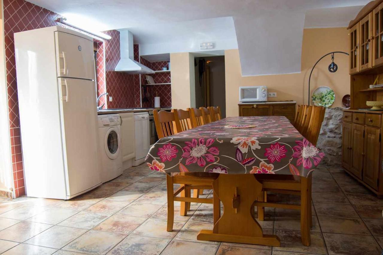Casa Rural Con Jacuzzi La Parrilla  Zewnętrze zdjęcie